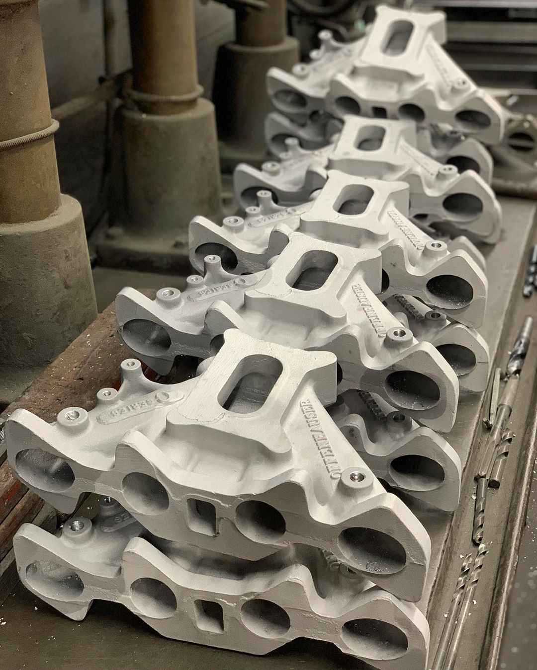 Offenhauser C Series Intake Manifolds 6222C